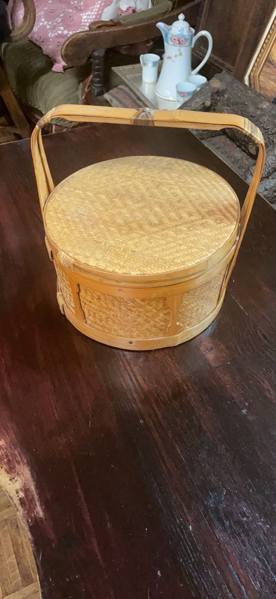 Wicker Rattan Basket Pick Up La Mesa