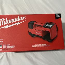 Milwaukee M18 Inflator Tool Only