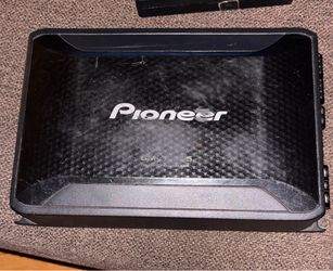 Pioneer Champion Series Class D 5-Channel Amplifier GM-D9