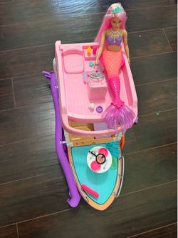Barbie boat