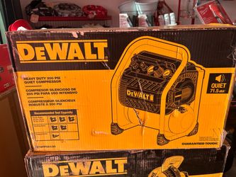 New DeWalt 2.5 ga portable electric heavy duty quiet air compressor..$200