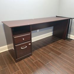 Bush Furniture Office Desk with Drawers