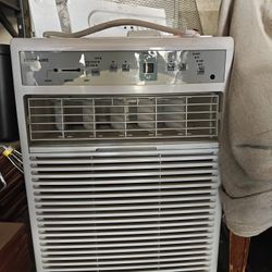 Frigidaire Window A/C Unit
