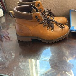 Timberland Leather Size 6 For Women