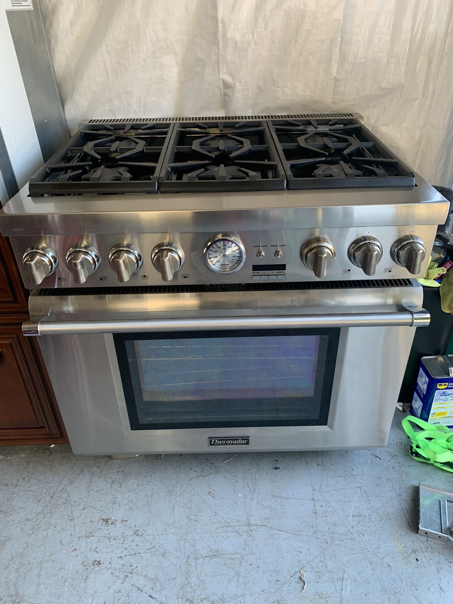 Thermador Pro 36” Range