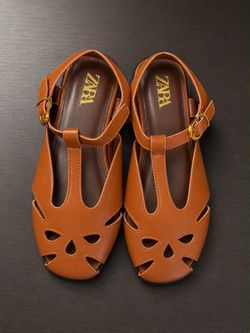Brown T-Strap Sandals – Size 39