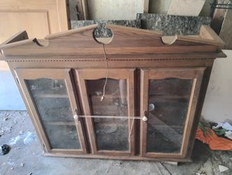 China Cabinet Inside Lights Up For Display
