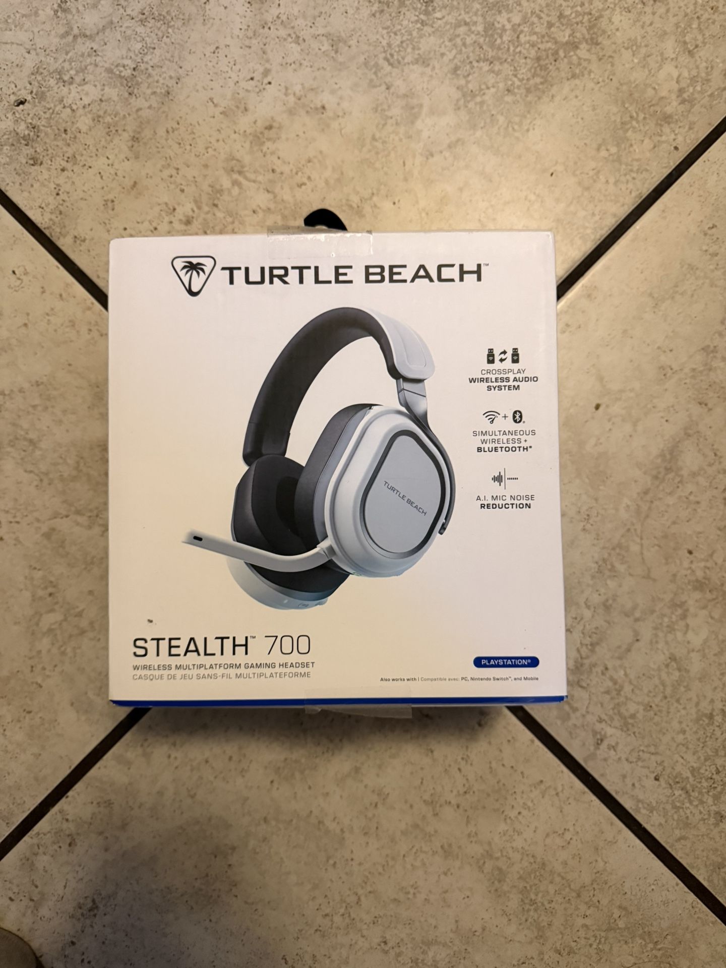 Turtle Beach Stealth 700 Gen 3 Gaming Headphones for PlayStation! Like New!