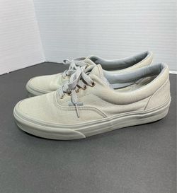 Classic old school vans tennis shoes sneakers unisex  size men’s 7 women’s 8 1/2