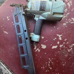Hitachi Nailer Gun 