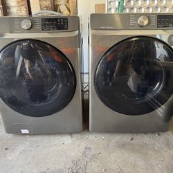 Stackable Washer Dryer Set