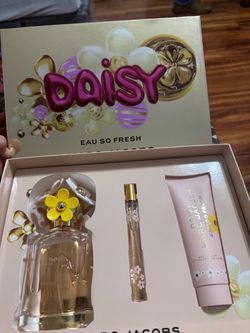 Set perfume daysi