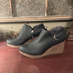 9 Women’s Dr.Scholl’s Dress Boot