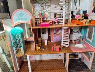 Kidkraft Camila Dollhouse