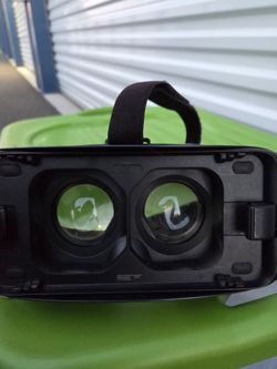 VR Goggles