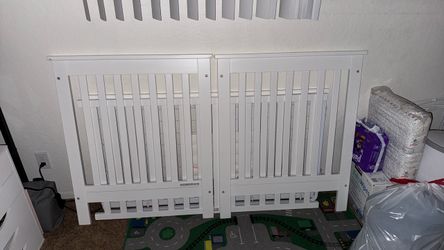 Disassembled crib new
