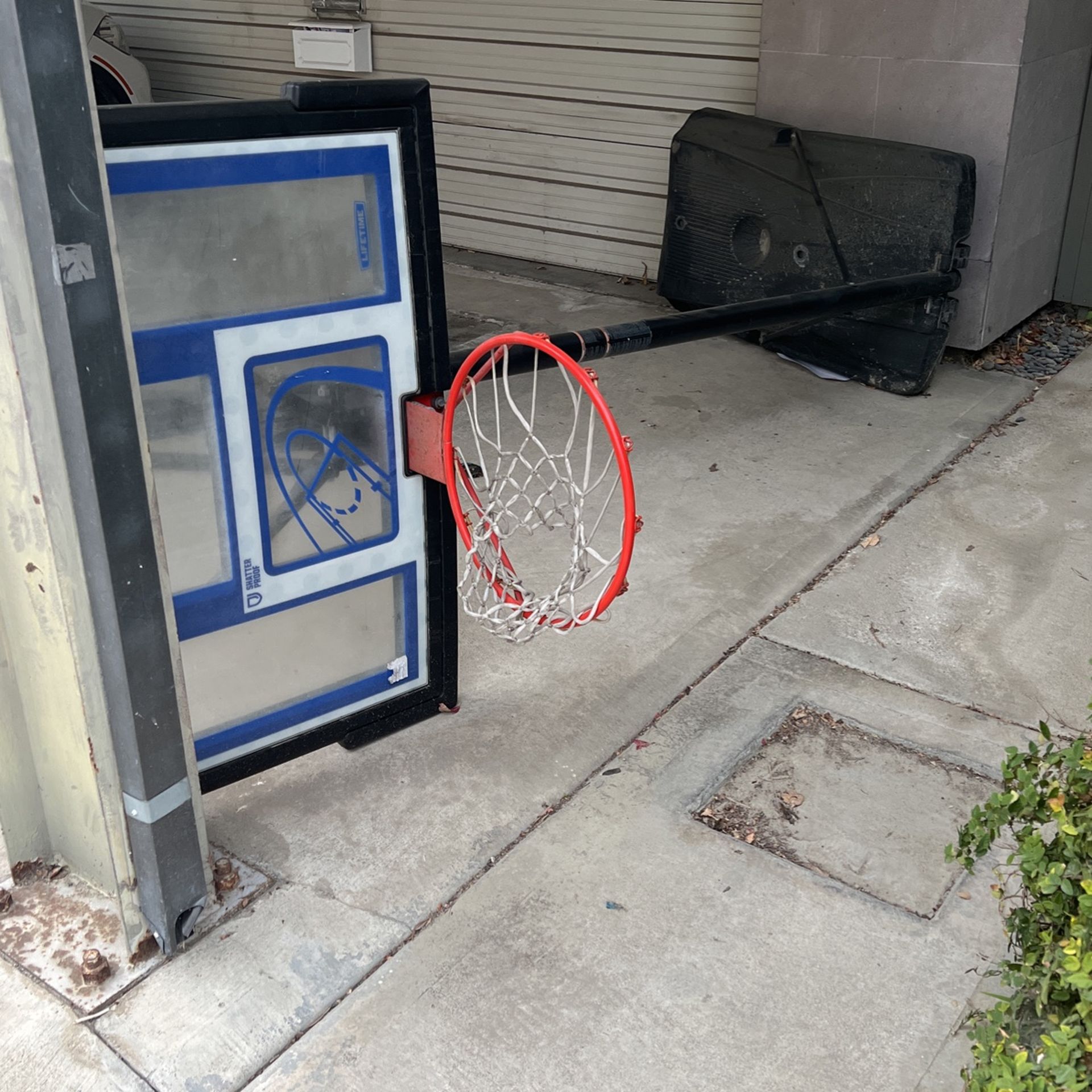 Basketball Hoop