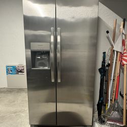 Frigidaire Side By Side Refrigerator
