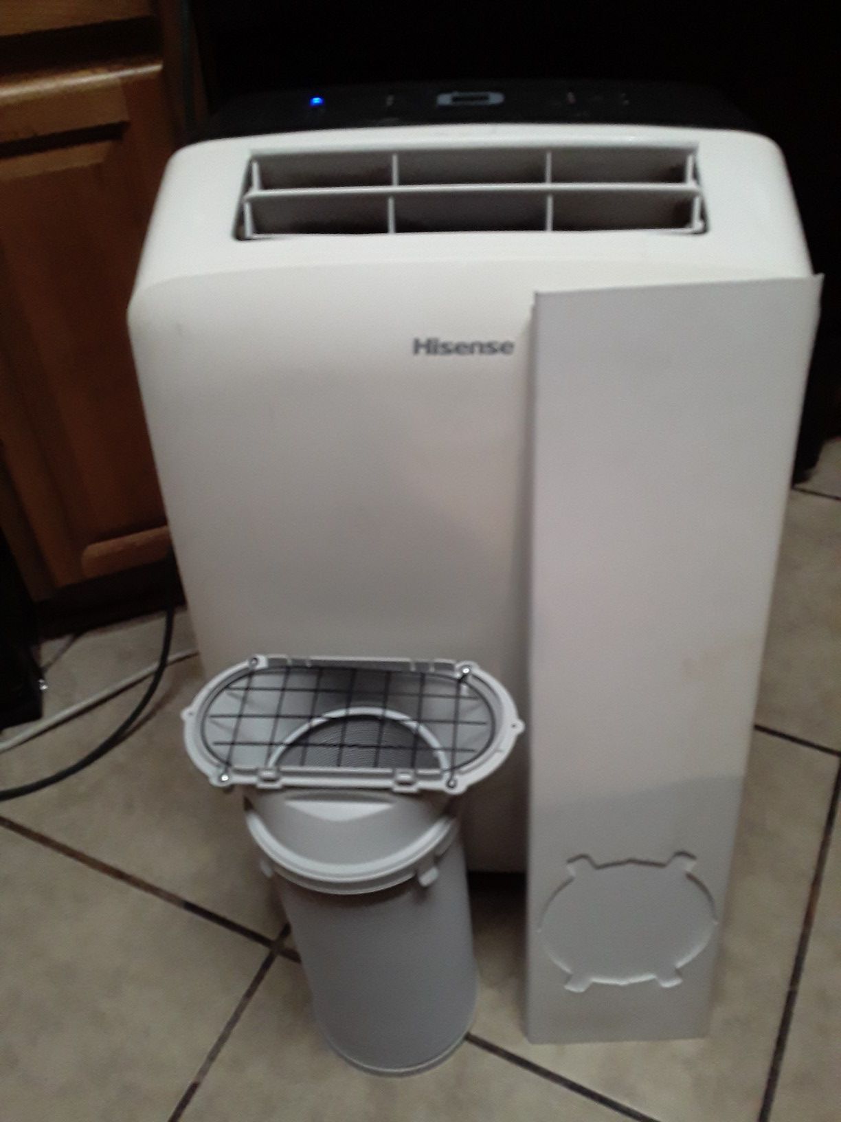 Hisense portable air conditioner good condition ice cold