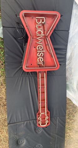 Budweiser Neon Guitar Decor