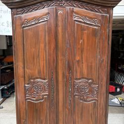 Armoire