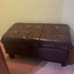 Bench seat with storage 