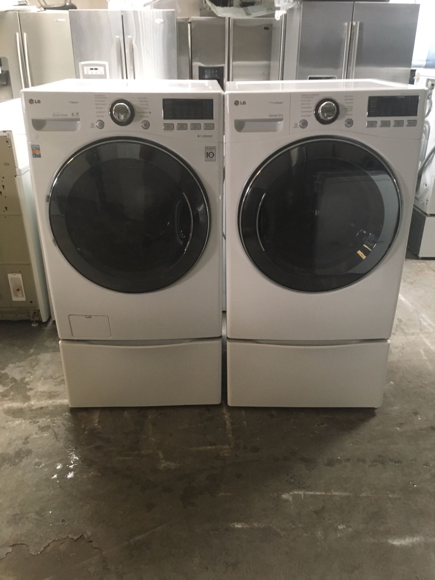 Set washer and dryer brand LG electric dryer everything is good working condition 90 days warranty delivery and installation