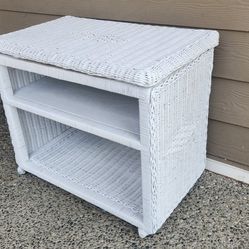 Wicker Outdoor Patio Table, with Rotating Top And Wheels 