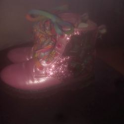 Jojo Pink Glitter Boots.
