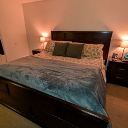 California King Bedroom Set