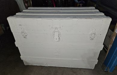 Vintage Trunk
