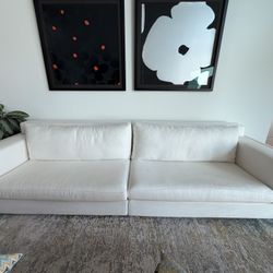 Modern Modular Sofa – Off-White, 141” – $600