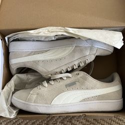 Puma Sneakers