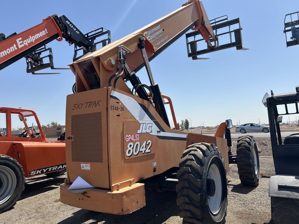 Skytrak 8042 Reach Forklift