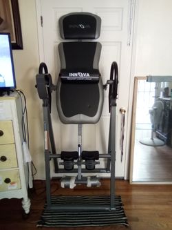 Inversion decompression machine