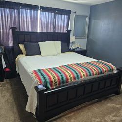 King Bedroom Set