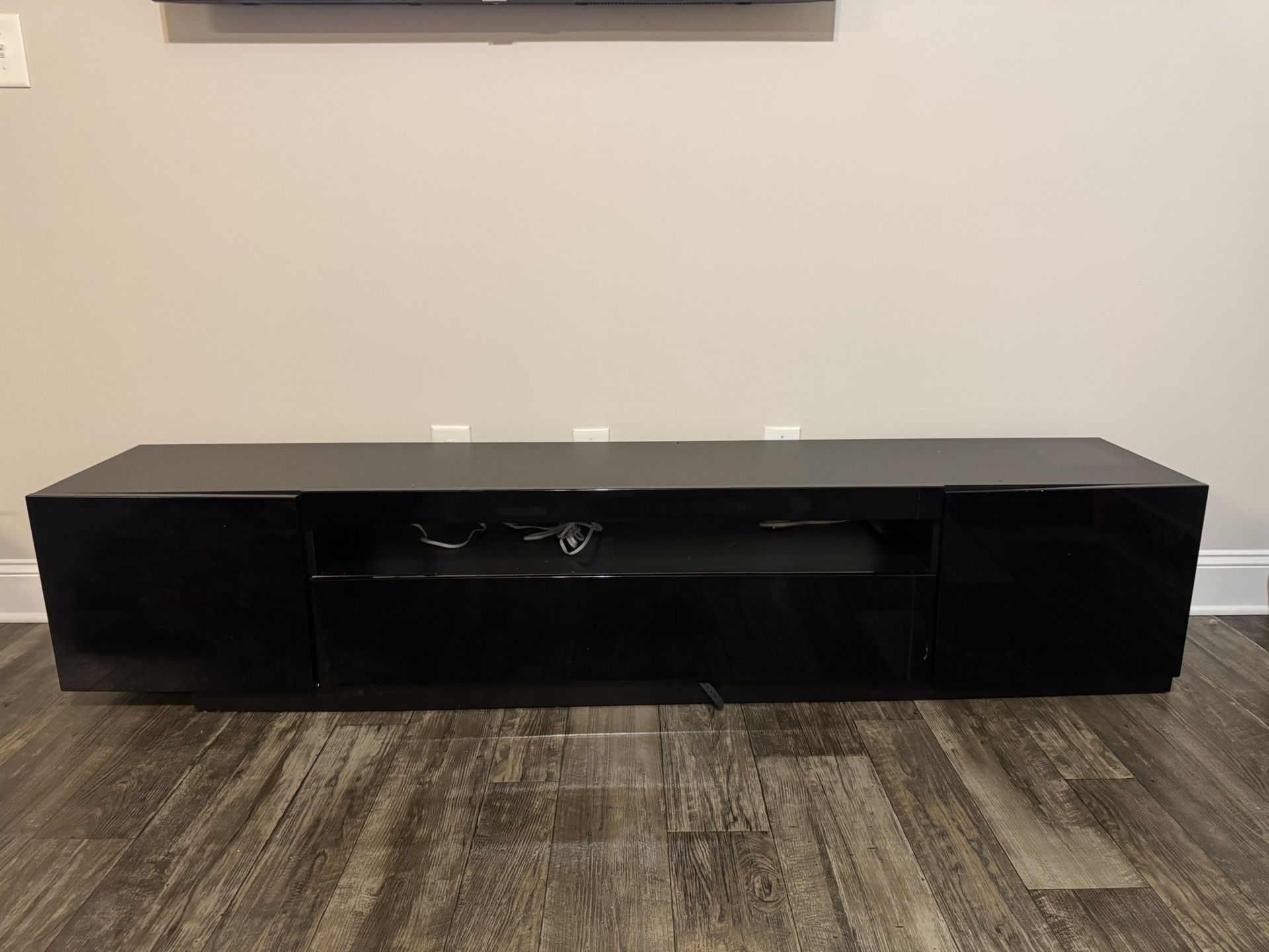 Modern Entertainment Stand