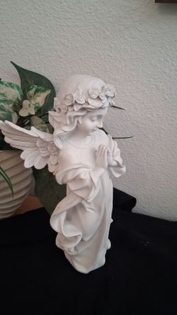 Angel statue  decor  Cermic  12" (lots of detail)