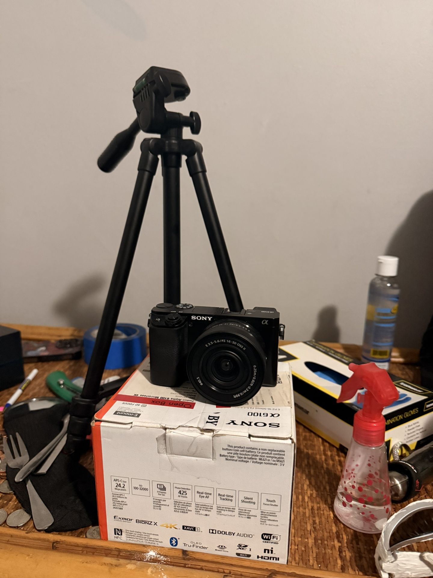 Sony Alpha a6100 Mirrorless 4K – Open Box