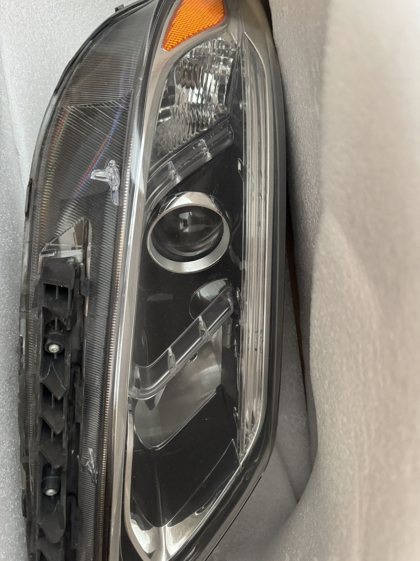 2014-2015 Kia Sorento Headlights