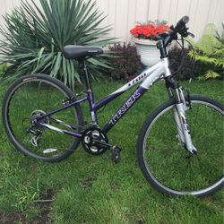 Trek 3700 Hybrid 