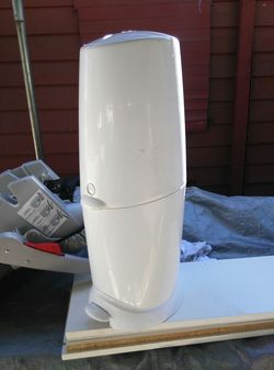 Baby diapers disposal
