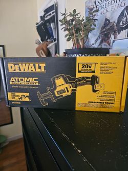DeWalt ATOMIC 20V MAX Cordless Brushless Compact Reciprocating Saw (Tool Only