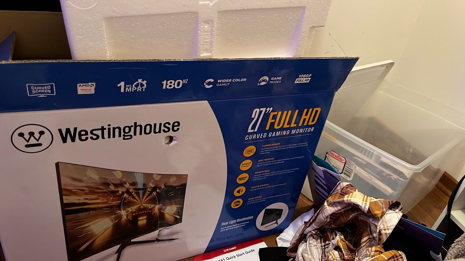 Westinghouse 27 Inch Curved Full HD Gaming Monitor