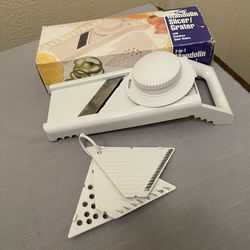 Mandolin 7 In 1 Slicer/Grater