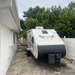 2018 travel lite falcon 24 B 