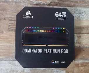 Corsair DOMINATOR® PLATINUM RGB 64GB (4 x 16GB) DDR4 DRAM 3600MHz C18 Memory Kit