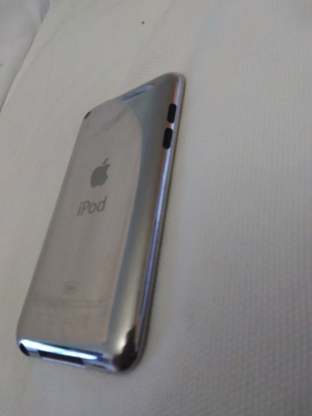 APPLE IPOD TOUCH 4GEN 8GB UNLOCKED WORKING GREAT