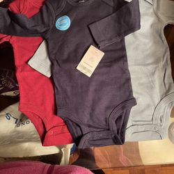 2-year-old girl's rosita in excellent condition, some are new.