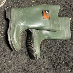 Steel Toe Golashes 